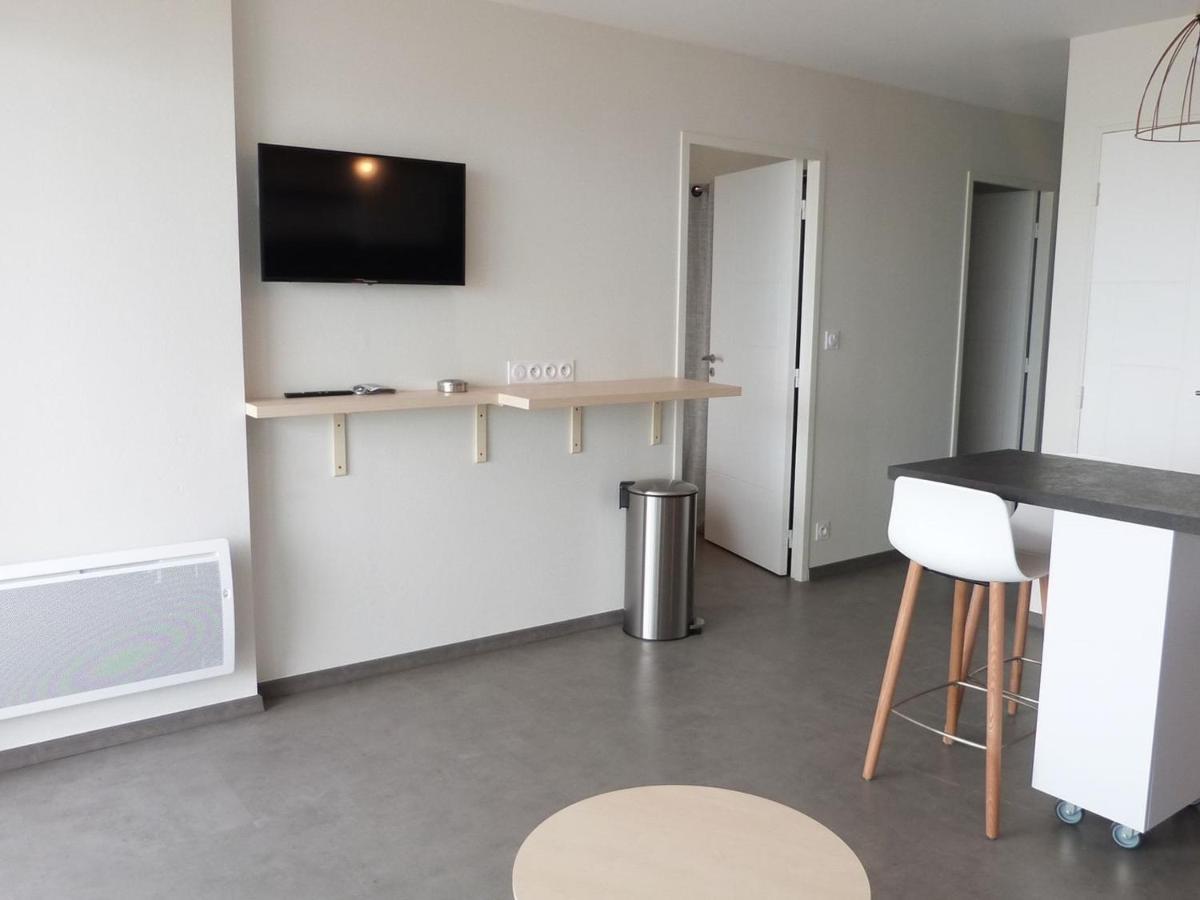 Appartement Plage, Piscine, Balcon, Animaux, Parking - Fr-1-194-201 Ла-Транш-сюр-Мер Экстерьер фото